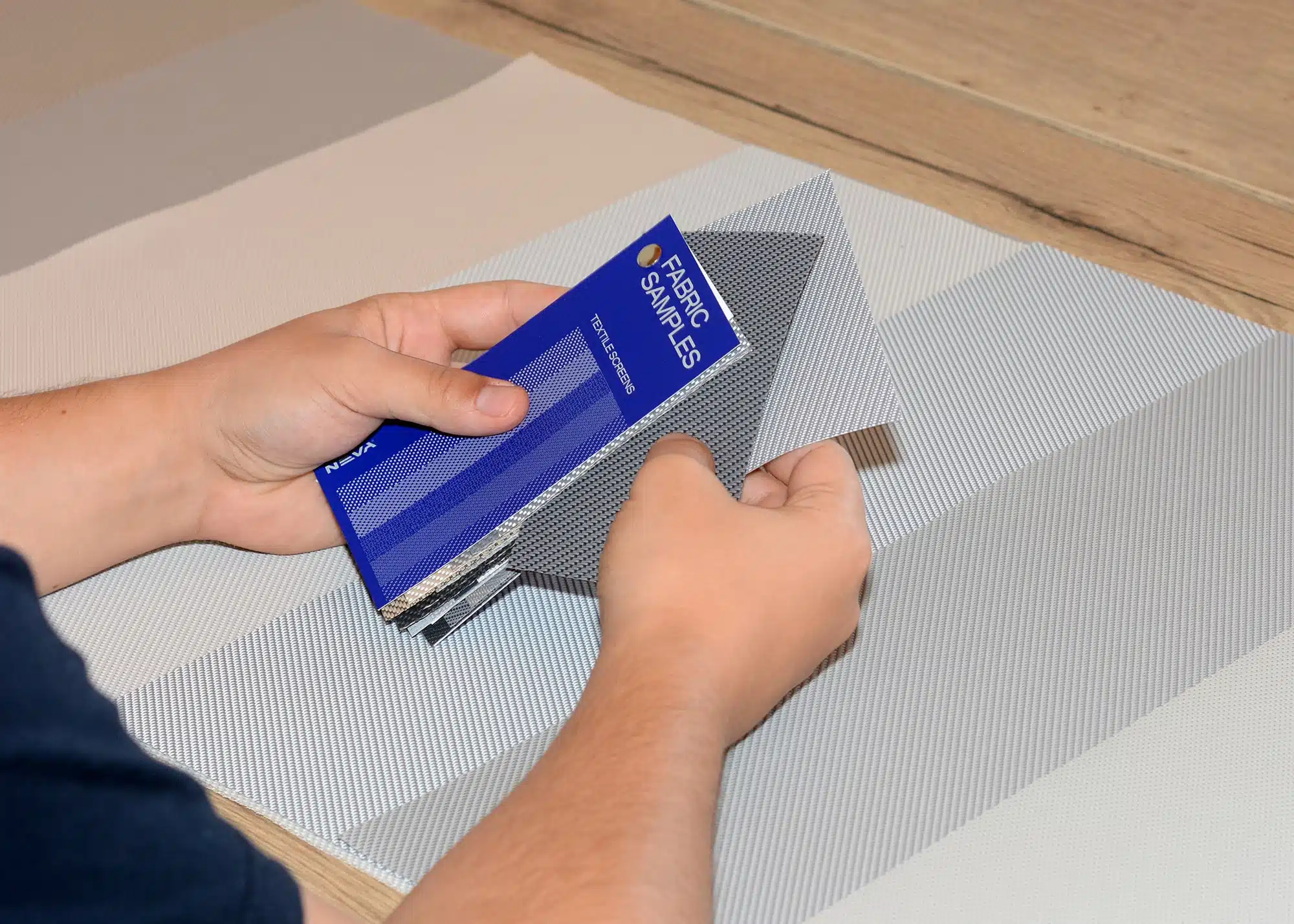 Výber látok screenových roliet NEVA