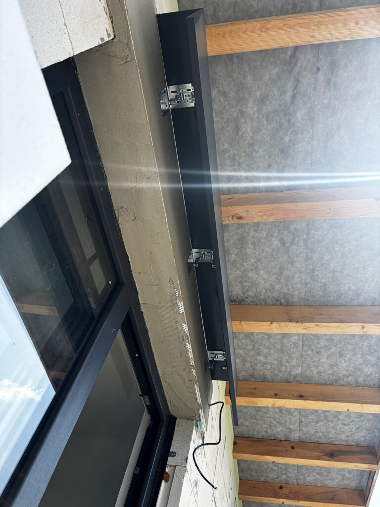 Konzolly a držiaky pre žalúzie